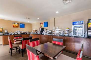 هتل Comfort Inn & Suites Dayton North