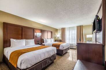 هتل Comfort Inn & Suites Dayton North