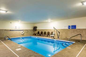 هتل Comfort Inn & Suites Dayton North