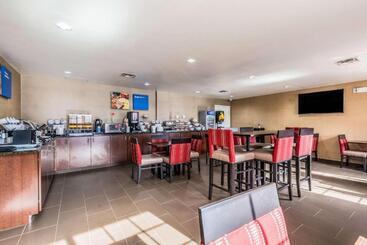 هتل Comfort Inn & Suites Dayton North