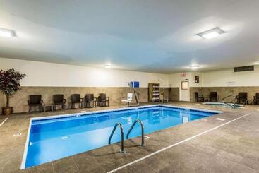هتل Comfort Inn & Suites Dayton North