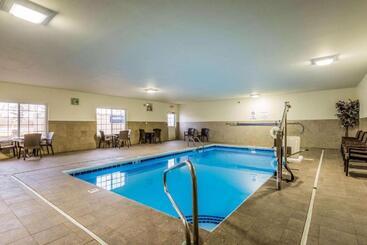 هتل Comfort Inn & Suites Dayton North