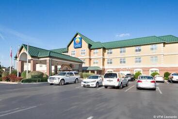 هتل Comfort Inn & Suites Fayettevilleuniversity Area
