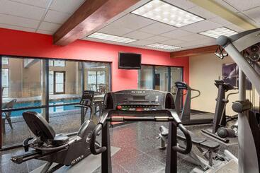 هتل Country Inn & Suites By Radisson, Council Bluffs, Ia