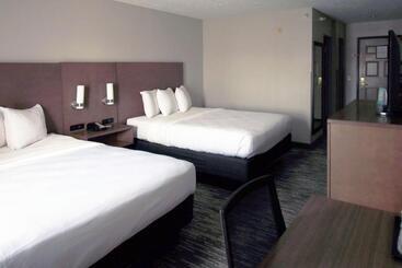 هتل Country Inn & Suites By Radisson, Council Bluffs, Ia