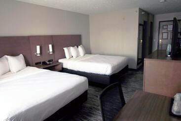 هتل Country Inn & Suites By Radisson, Council Bluffs, Ia