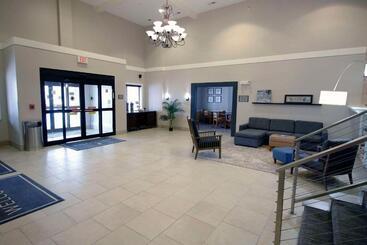 هتل Country Inn & Suites By Radisson, Council Bluffs, Ia