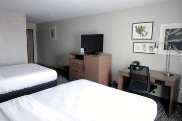 هتل Country Inn & Suites By Radisson, Council Bluffs, Ia