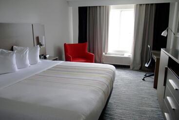 هتل Country Inn & Suites By Radisson, Council Bluffs, Ia