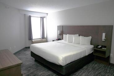 هتل Country Inn & Suites By Radisson, Council Bluffs, Ia