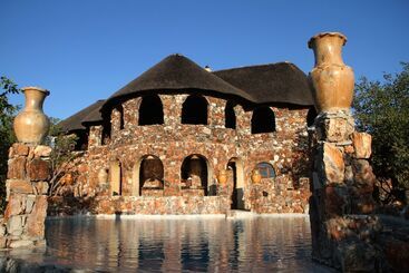 هتل Eagle Tented Lodge & Spa Etosha