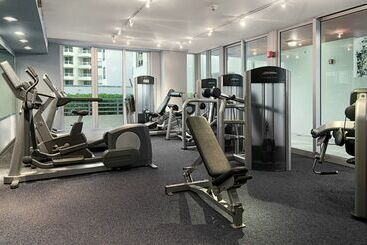 هتل Hilton Bentley Miami/south Beach