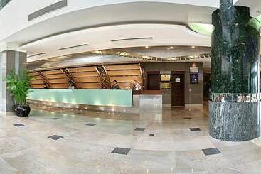 هتل Howard Johnson Ginwa Plaza
