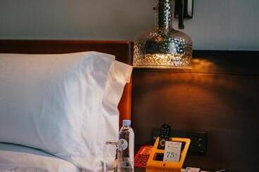 هتل Intercontinental Resort Jiuzhai Paradise, An Ihg