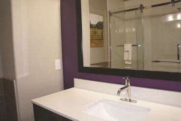 هتل La Quinta By Wyndham Pharr North Mcallen
