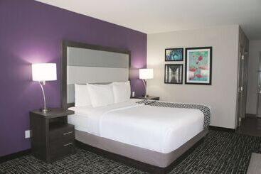 هتل La Quinta By Wyndham Pharr North Mcallen
