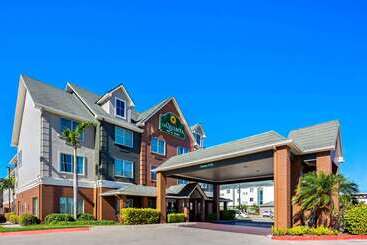 هتل La Quinta By Wyndham Pharr North Mcallen