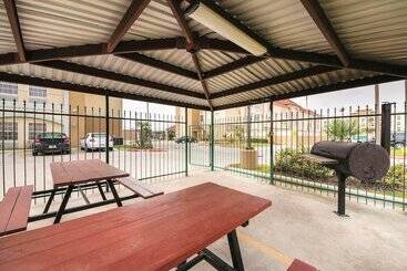 هتل La Quinta By Wyndham Pharr North Mcallen