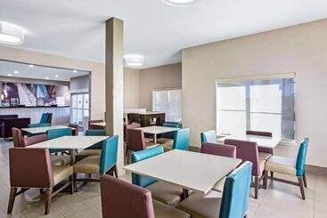 هتل La Quinta By Wyndham Pharr North Mcallen