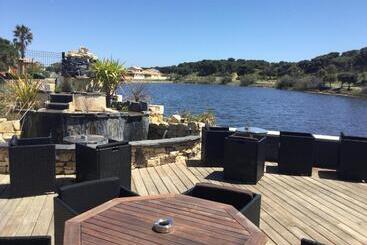 Le Phoebus Garden & Spa - Gruissan