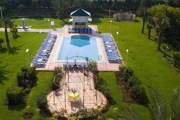 هتل Medina Belisaire And Thalasso