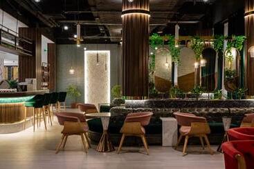 هتل Mövenpick Samarkand