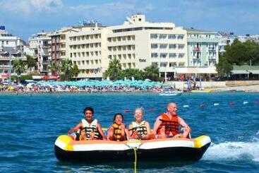 Tuntas Beach Hotel   All Inclusive