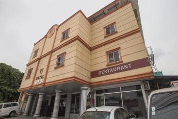 فندق Oyo 700 Pj Inn