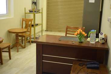 هتل Sri Kavimany Residency, Near Auro Beach