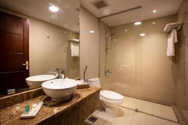 Somedays Hotel Suites