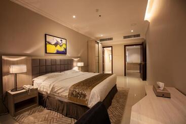 Somedays Hotel Suites