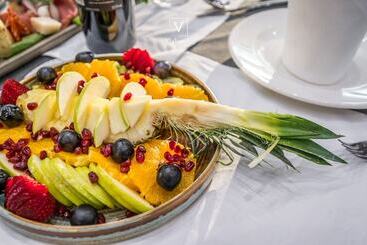 Vh Eurostar Tirana Hotel Congress & Tirana Spa