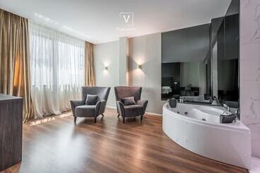 Vh Eurostar Tirana Hotel Congress & Tirana Spa