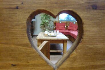 Hostel Auberge De Jeunesse Hi Pontarlier