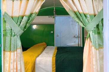 هتل کپسول Nhà Nghỉ K House