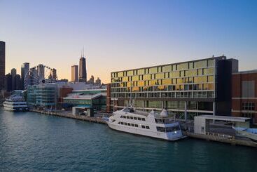 هتل Sable At Navy Pier Chicago, Curio Collection By Hilton