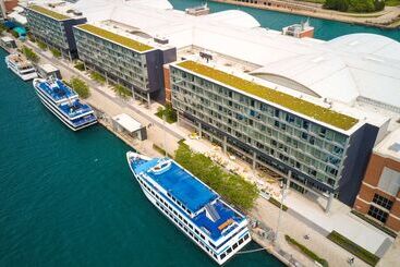 هتل Sable At Navy Pier Chicago, Curio Collection By Hilton