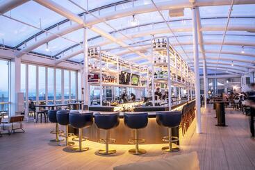 هتل Sable At Navy Pier Chicago, Curio Collection By Hilton