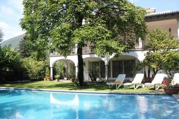 펜션 Villa Olevano