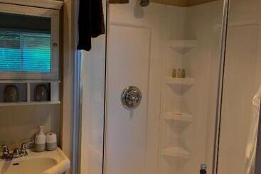 The Fraser River's Edge B&b Lodge
