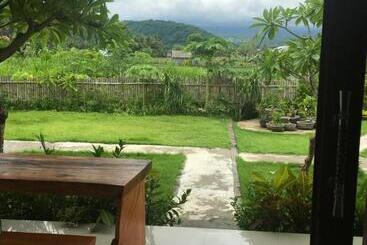 هاستل Agung Inn Amed
