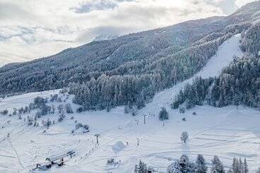 Общежитие Auberge De Jeunesse Hi Serre Chevalier