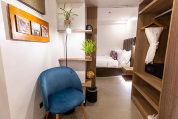 هاستل Unwnd Boutique Hotel Makati