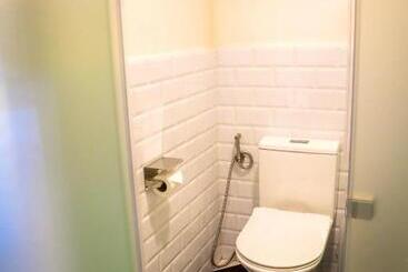 هاستل Unwnd Boutique Hotel Makati