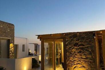 تختخواب و صبحانه Aegean Hospitality
