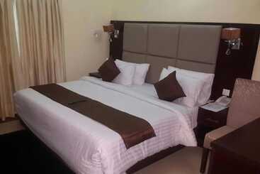 De Dreams Hotel & Suite