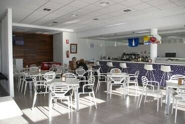 هتل Camping Lo Monte