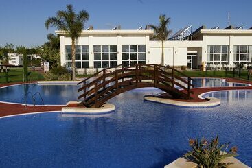 هتل Camping Lo Monte