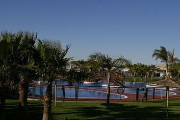 هتل Camping Lo Monte