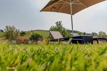 L Aja Della Mirusina Piedmont Resort Monferrato Langhe